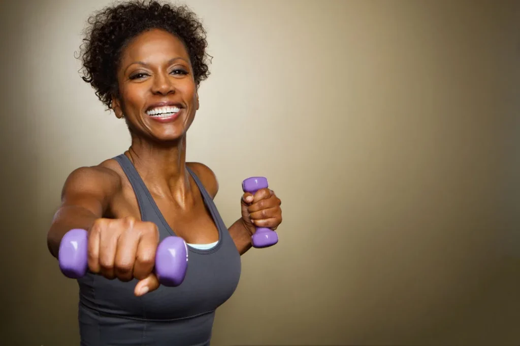 A brown lady doing exercise. 